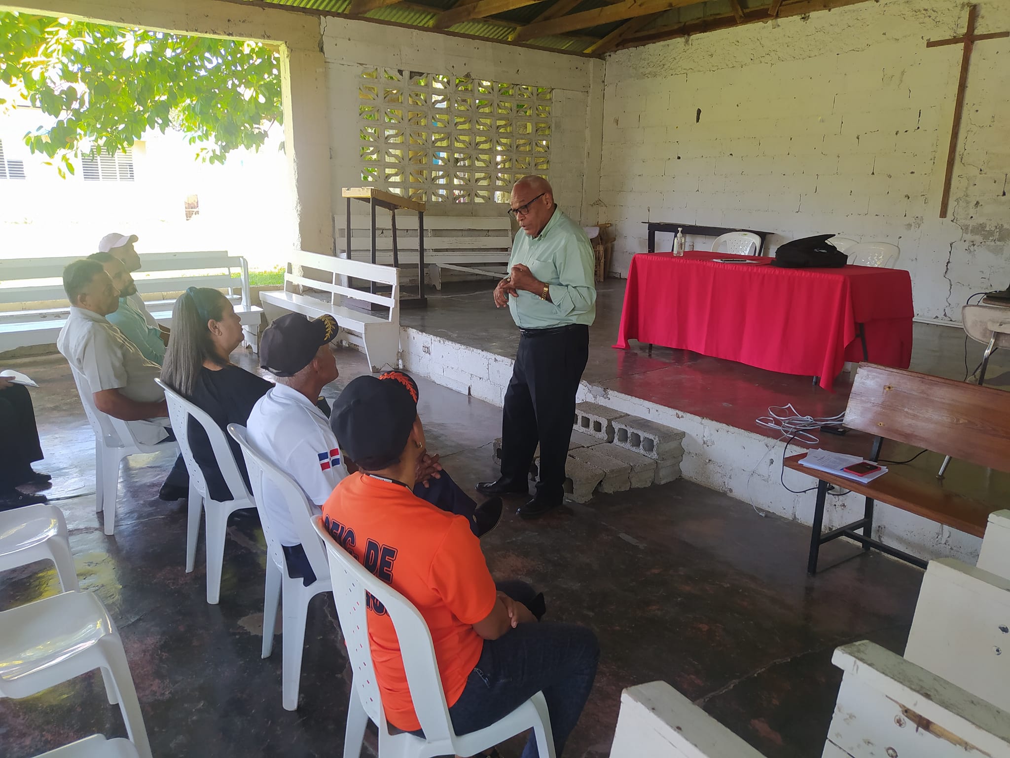 Ayuntamiento Municipal de Guananico recibió un taller para realizar el proceso de elaboración de los planes municipales de desarrollo