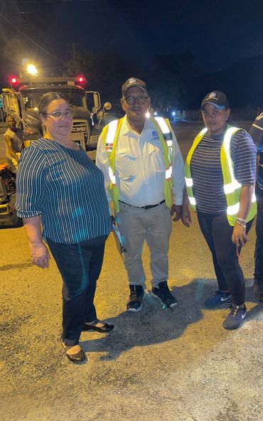 MOPC inicia trabajos de asfaltado en la carretera Guananico-Imbert
